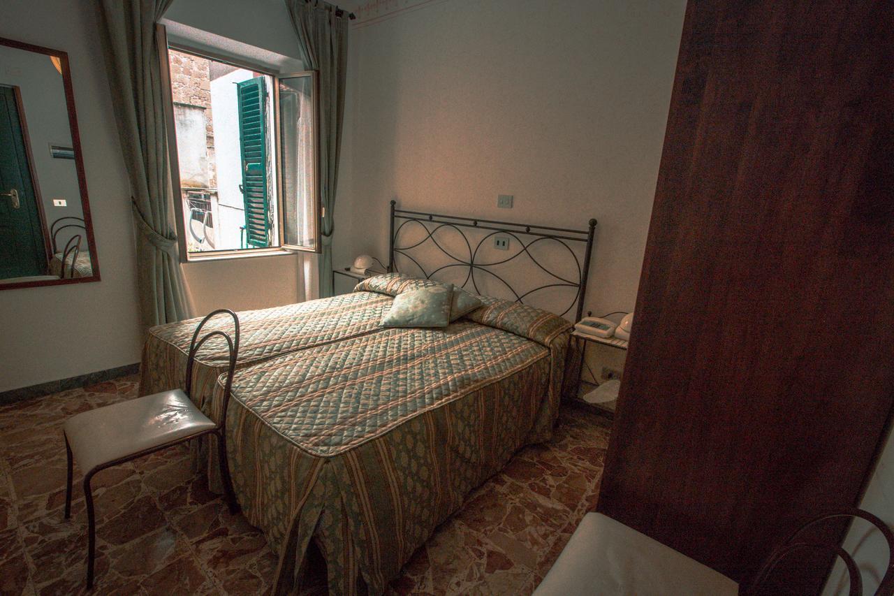 Albergo Guastini 피틸리아노 외부 사진